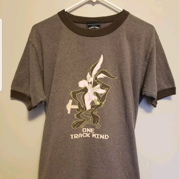 Looney Tunes Collection Wiley Coyote t shirt - Picture 1 of 8